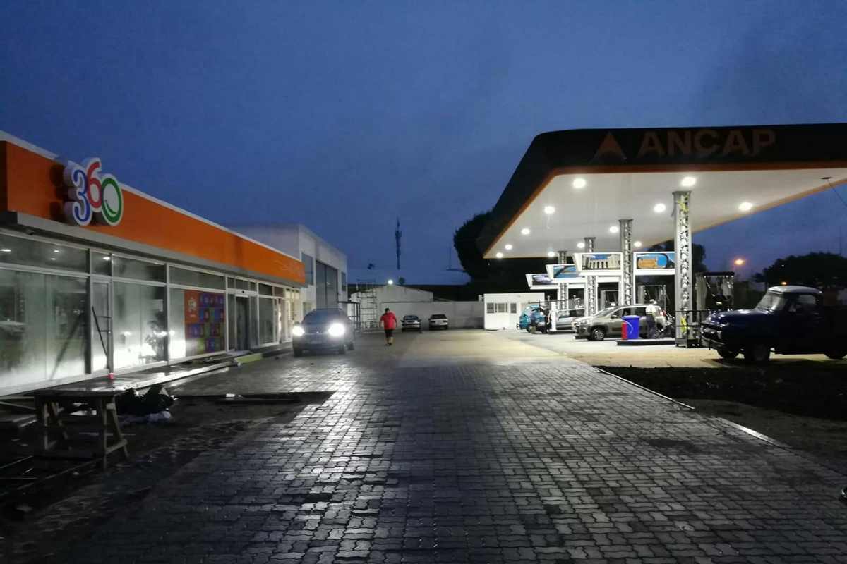 LED Gas Station Light Project In Uruguay