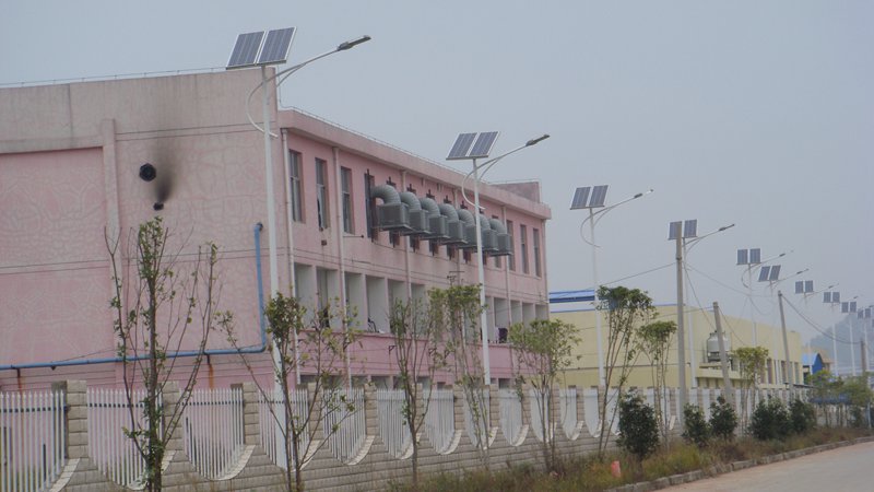 Single Arm Solar Street Light Project In China